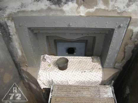 Střílna G v průběhu oprav svých betonových částí.