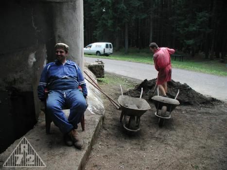 Spokojený předseda. Už to bude za bunkrem.
