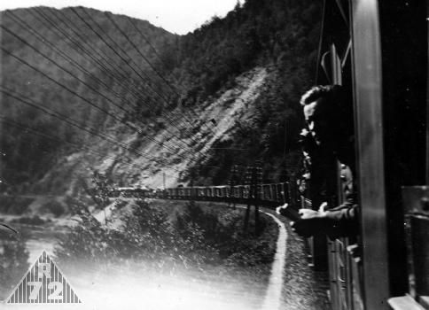 1930 - Dělostřelecký pluk č. 112  - cesta na ostré střelby z děl u Humenné